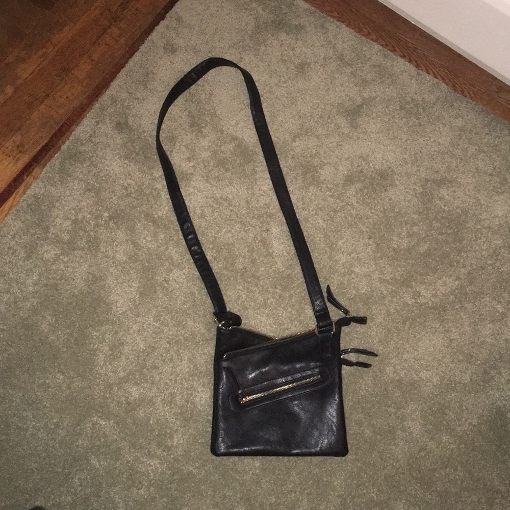 Crossbody bag